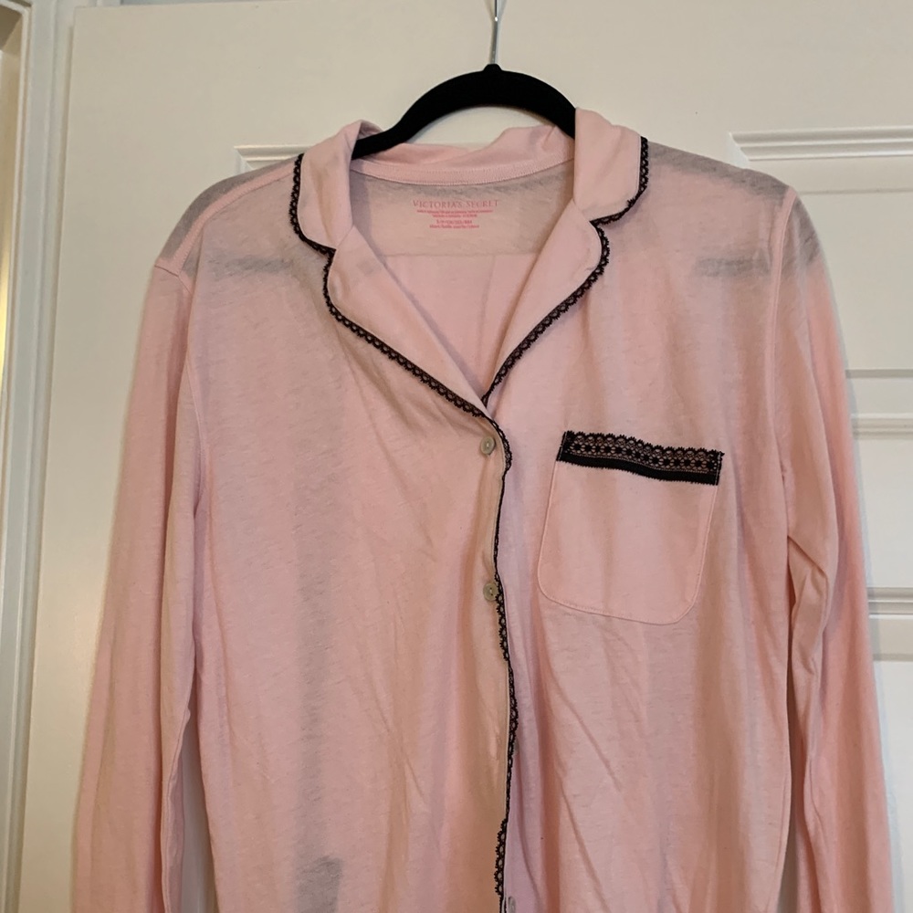 Victoria’s Secret Pink and Black Pajamas